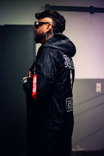 Load image into Gallery viewer, PROVOCATEUR - Regenmantel Black Unisex