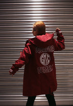 Load image into Gallery viewer, PROVOCATEUR - Regenmantel Red Unisex